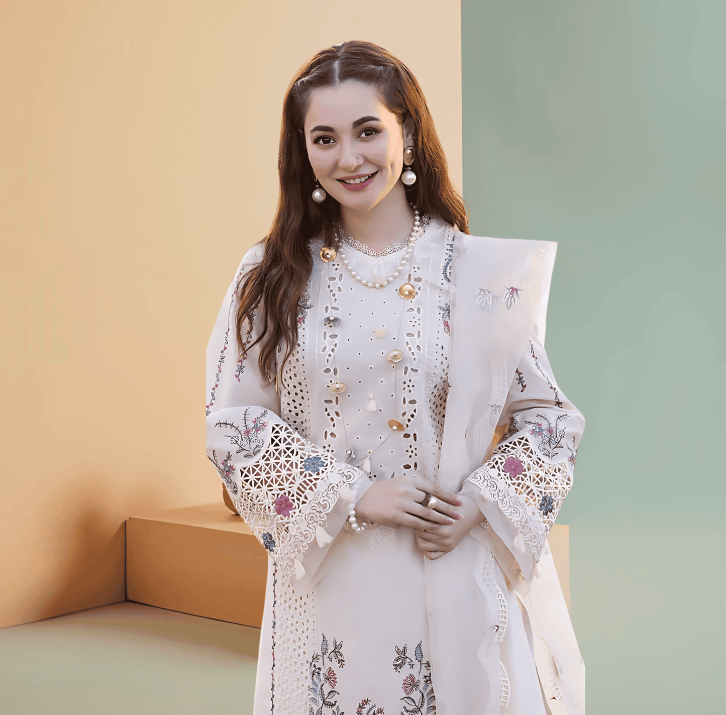 Cozy Elegant Cream Chicken Kari 3-Piece Lawn Suit