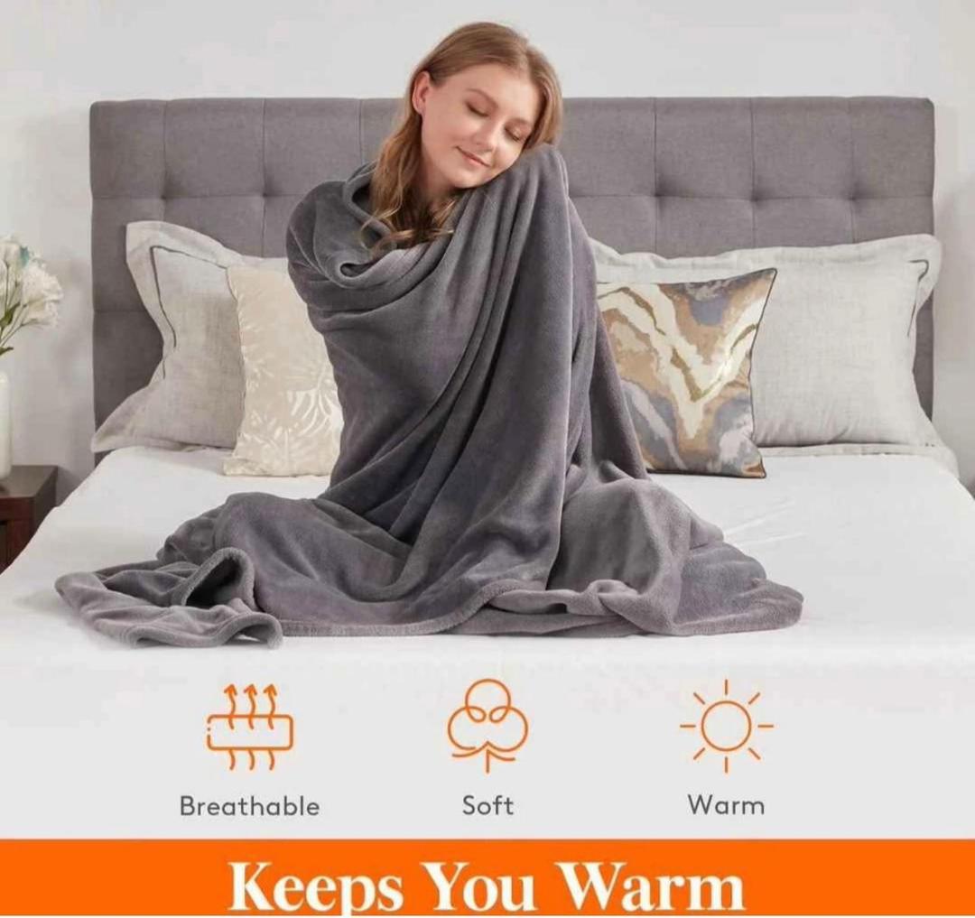 Fleece Plain Double Bed Blanket – Stylish & Cozy
