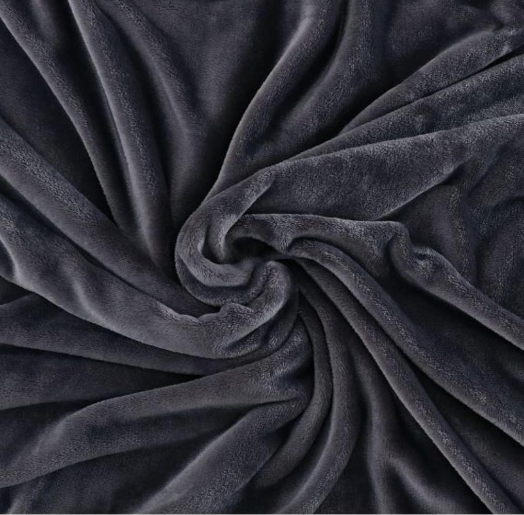 Fleece Plain Double Bed Blanket – Stylish & Cozy
