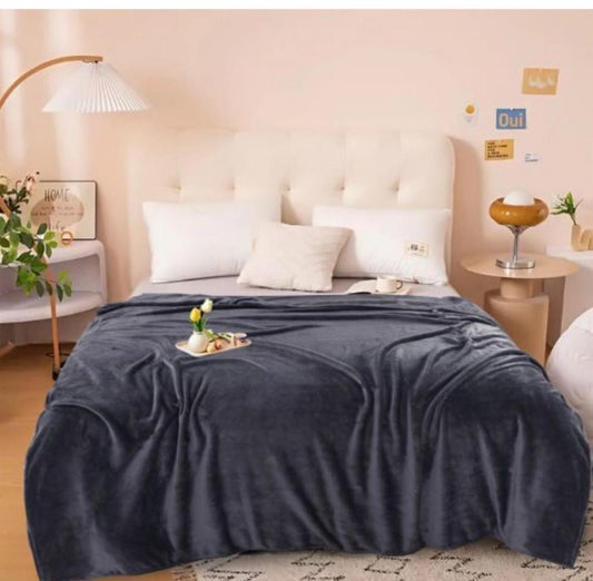 Fleece Plain Double Bed Blanket – Stylish & Cozy